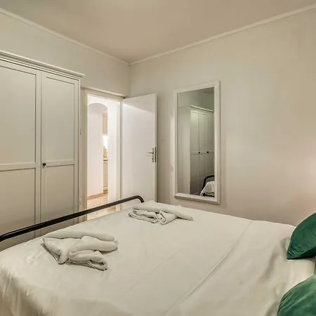 House Reina Case de vacanță Kraljevica